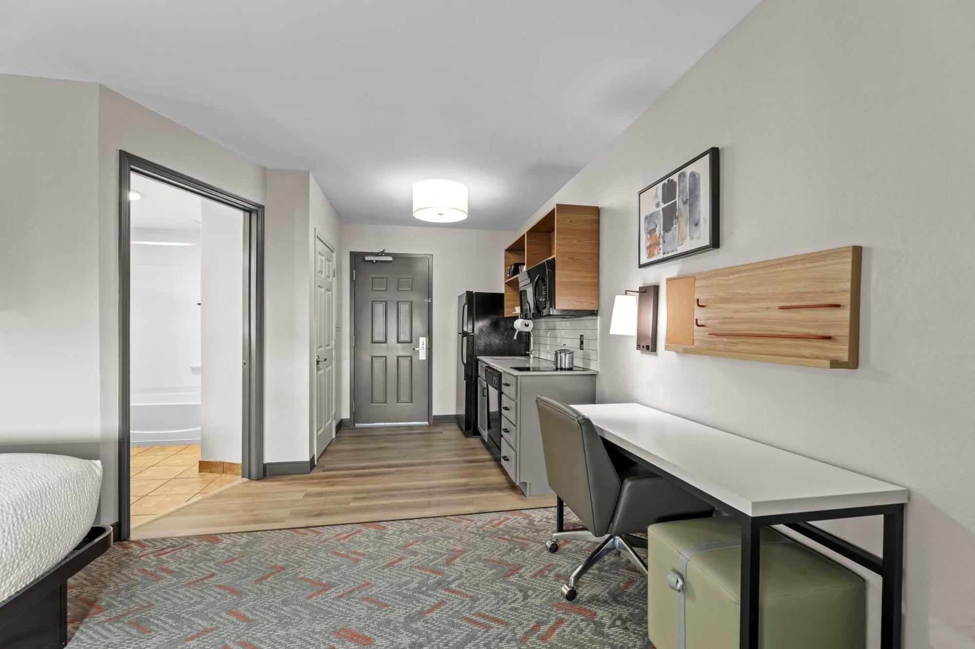 Candlewood Flowood, Ms By Ihg
