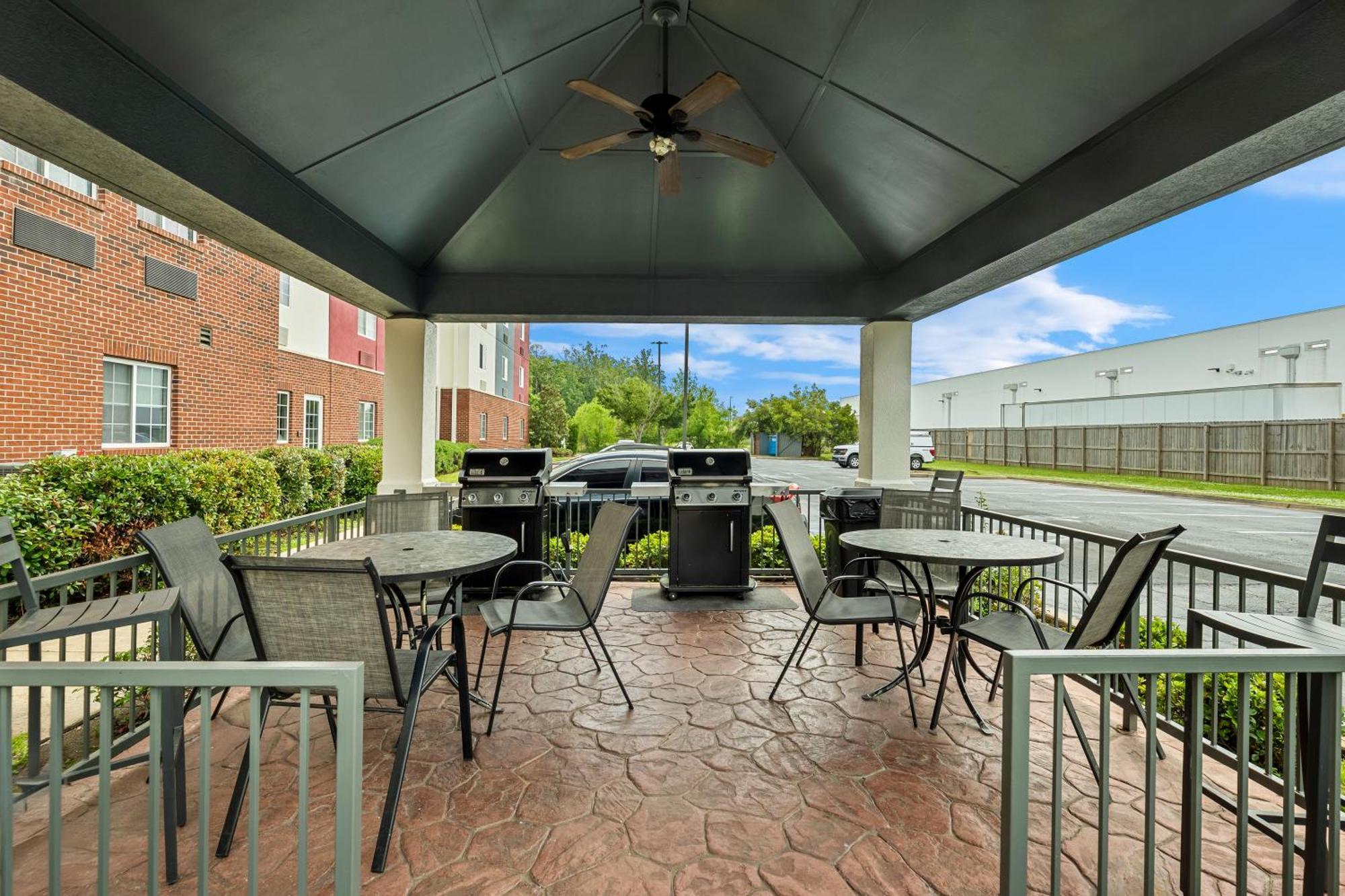 Candlewood Flowood, Ms By Ihg Hotel