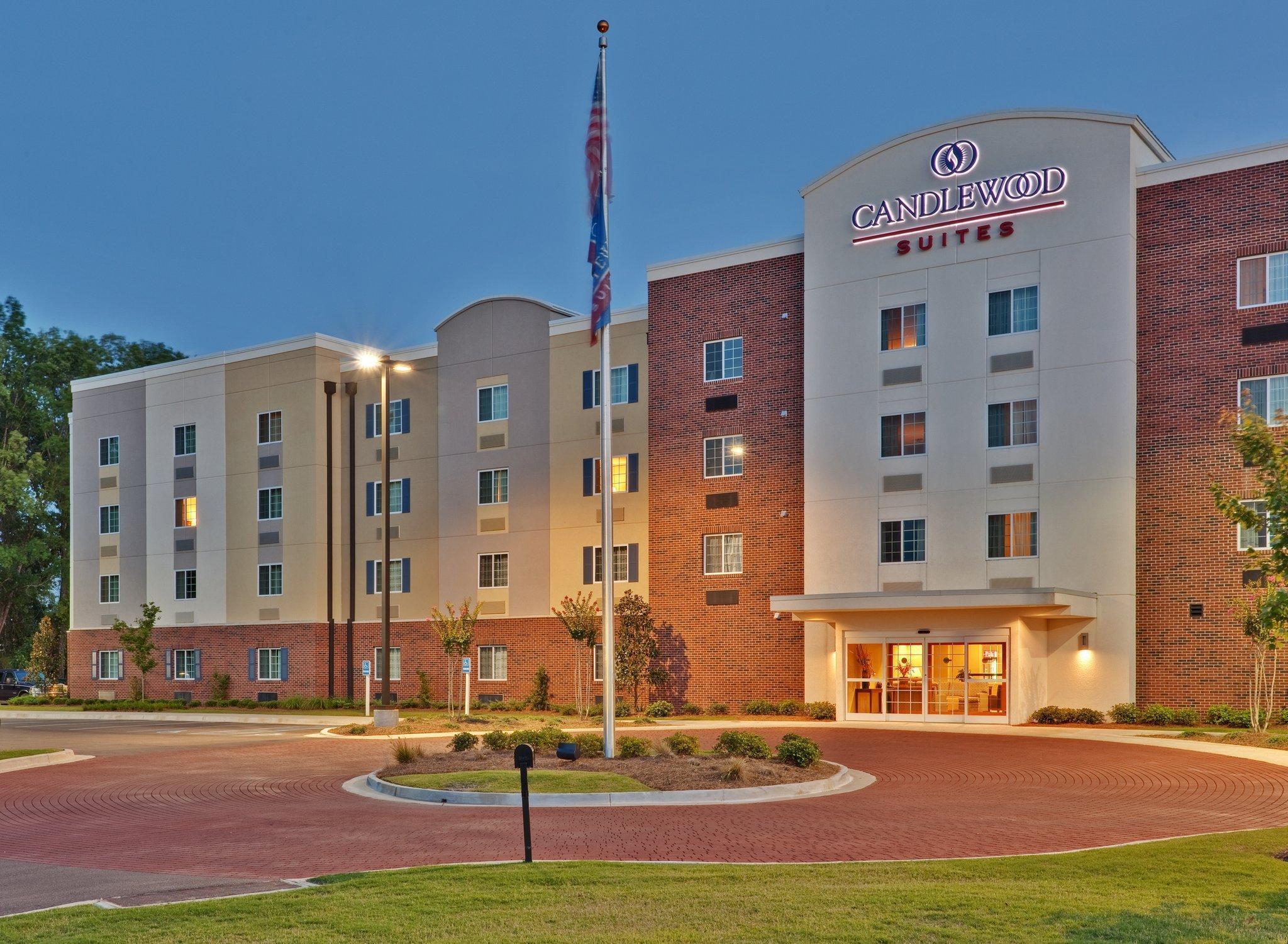 Candlewood Flowood, Ms By Ihg Hotel